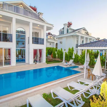 Silver Yunus Villa, Oezel Havuzlu, Fethiye
