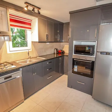 Villa Silver Yunus Villa, Oezel Havuzlu,